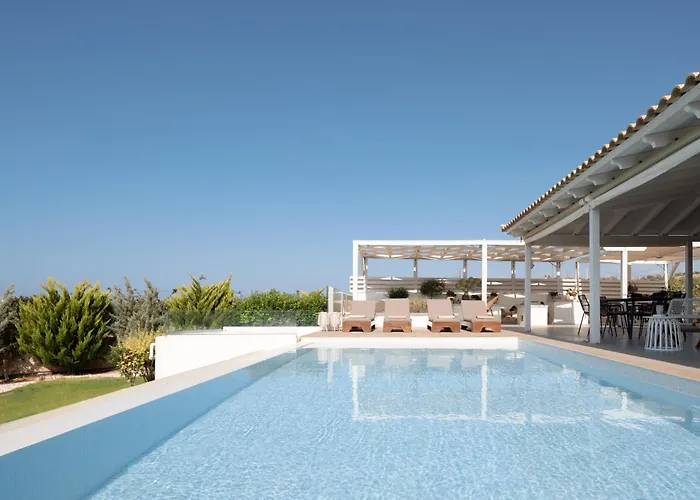 Alba Bianca Villa, Family Retreat With Heated Pool By Thinkvilla
