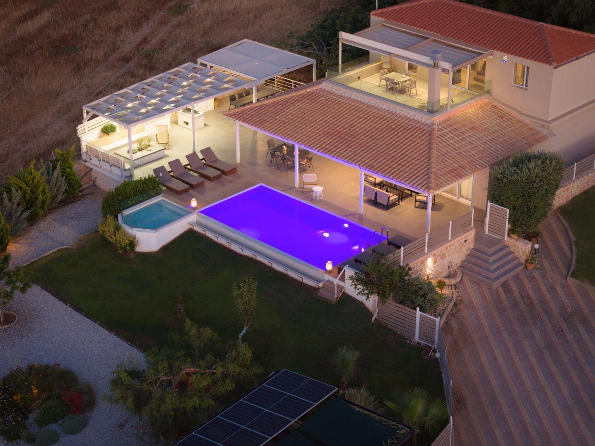 Alba Bianca Villa, Family Retreat With Heated Pool By Thinkvilla